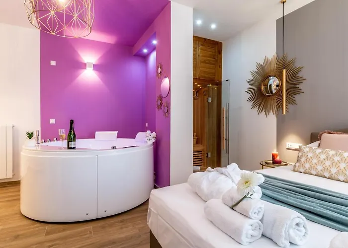 4 Star - Self Check-in 4* בולוניה