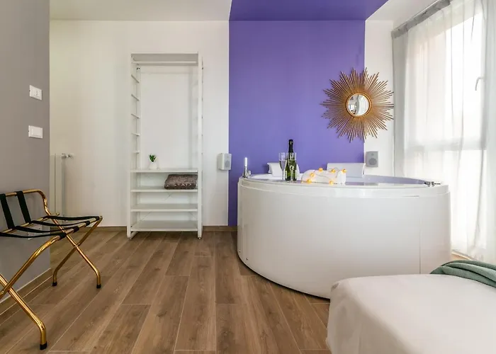 4 Star - Self Check-in 4* Bologna