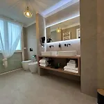 4 Star - Self Check-in Bolonia