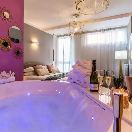 Gasthof 4 Star - Self Check-in 4*