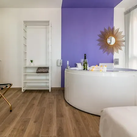 4 Star - Self Check-in 4* Bologna