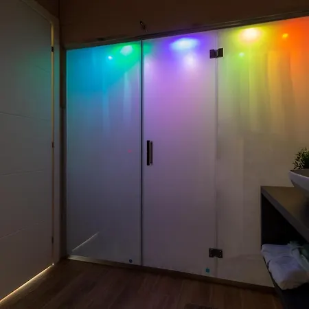 4 Star - Self Check-in 4*