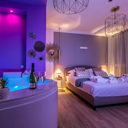 4 Star - Self Check-in 4* بولونيا