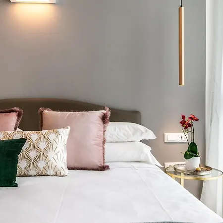 4 Star - Self Check-in Guest house 4*