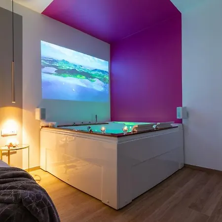 4 Star - Self Check-in Guest house *