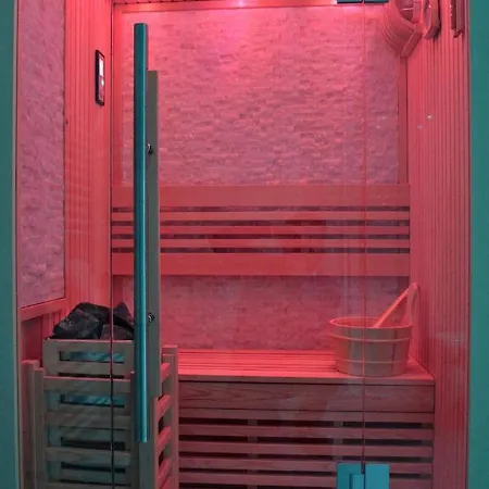 Guest house 4 Star - Self Check-in 4*