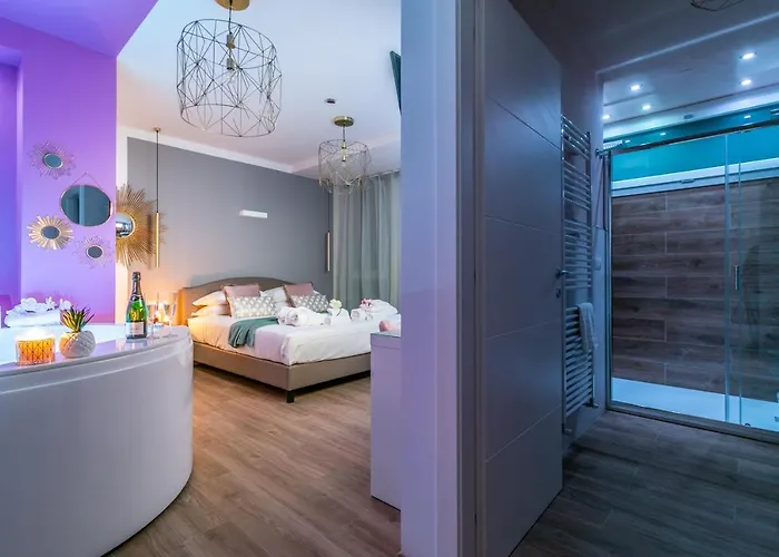 Guest house 4 Star - Self Check-in 4*