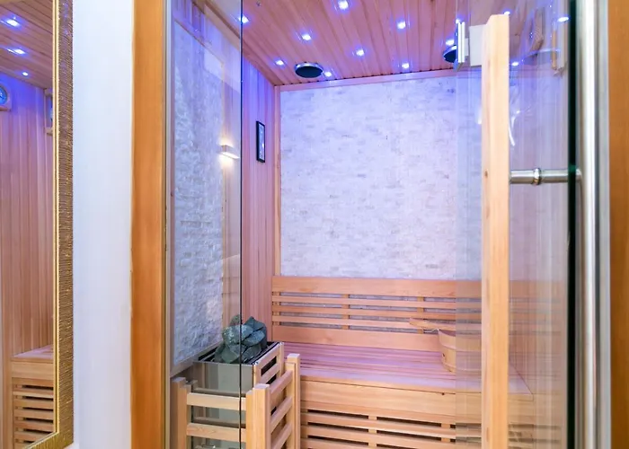 4 Star - Self Check-in