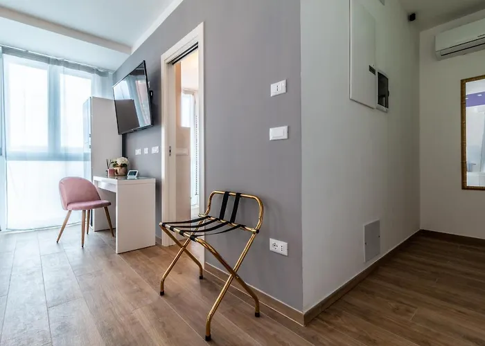 4 Star - Self Check-in 4*