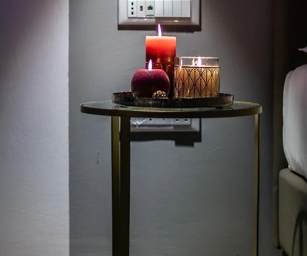 4 Star - Self Check-in 4*