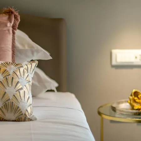 4 Star - Self Check-in 4* Boloňa