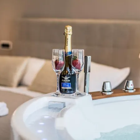 4 Star - Self Check-in Pensión 4*